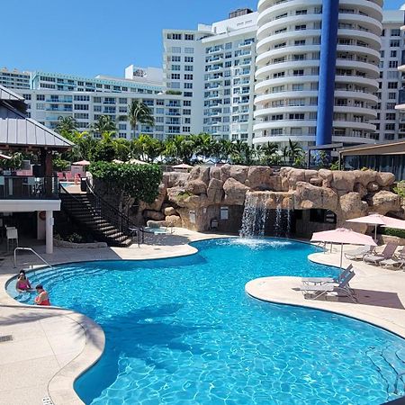 2 Bedroom 2 Bath Beachfront Condo On Miami Beach Millionaire Row Esterno foto