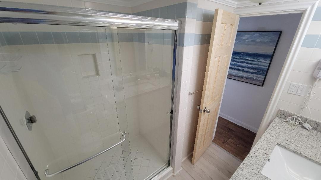 2 Bedroom 2 Bath Beachfront Condo On Miami Beach Millionaire Row Esterno foto