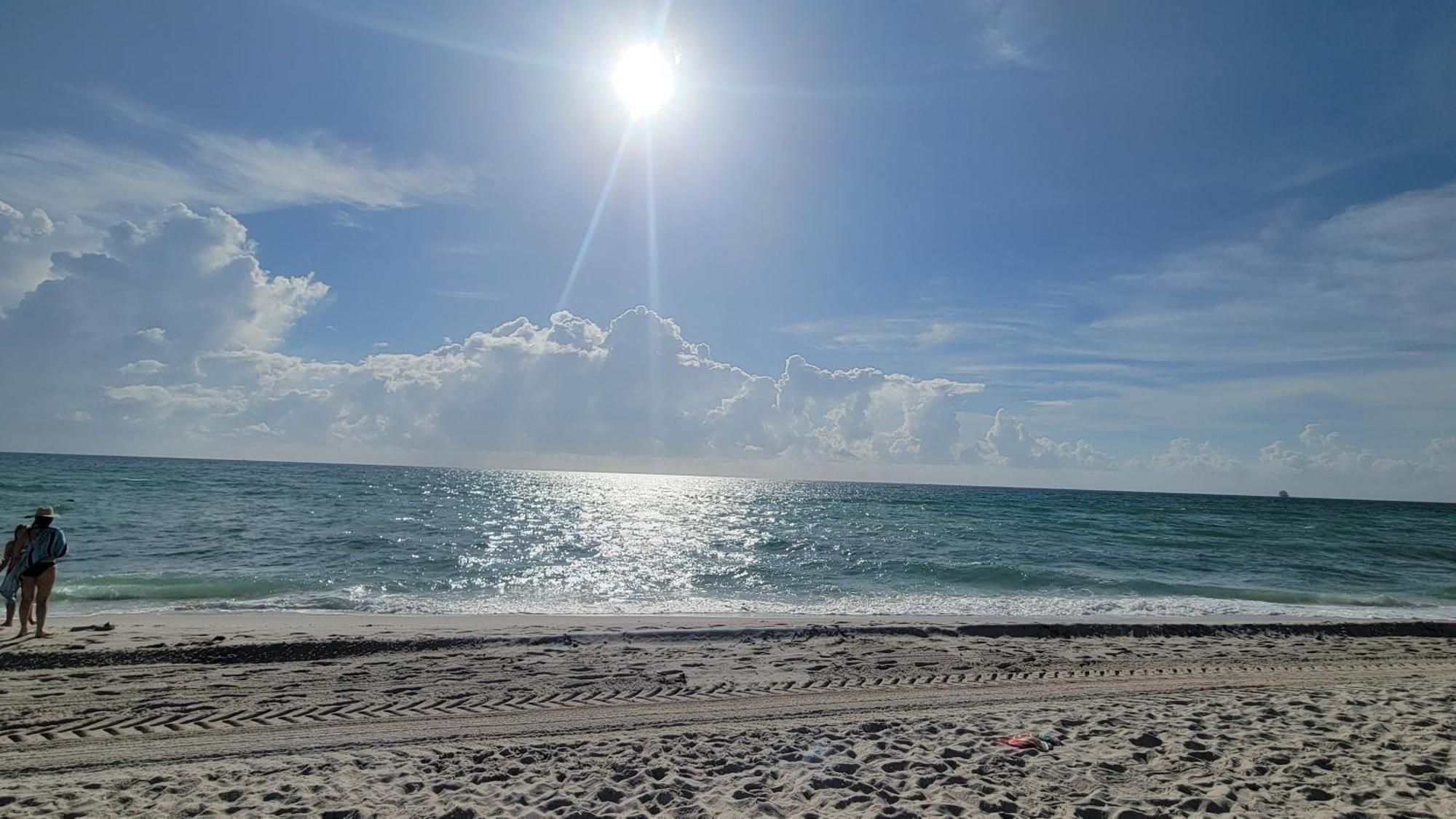 2 Bedroom 2 Bath Beachfront Condo On Miami Beach Millionaire Row Esterno foto